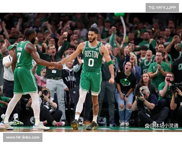 NBA公布新赛季圣诞大战赛程 豪华对决引发球迷期待 NBA公布新赛季圣诞大战赛程 豪华对决引发球迷期待