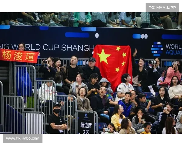 上港球员突然宣布退役 世界杯赛场惊爆全场震撼四方 上港球员突然宣布退役 世界杯赛场惊爆全场震撼四方