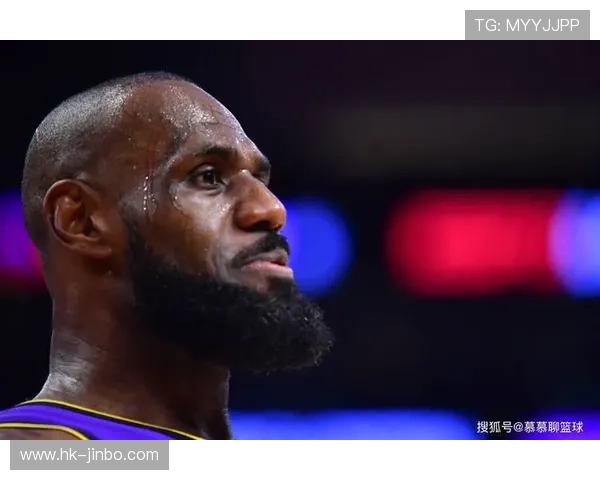 詹姆斯出场时间创赛季新低仅打五分钟疑似被主帅有意冷落